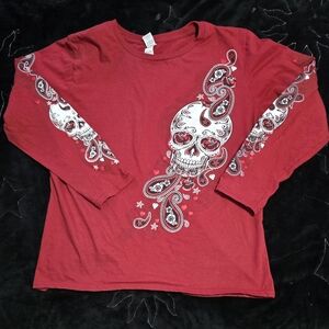 Y2K Red long sleeve shirt with skull design